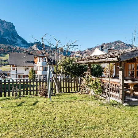 Campagnola * Badia (South Tyrol)